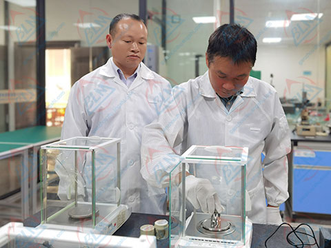力学午夜精品一区二区三区在线视频图片