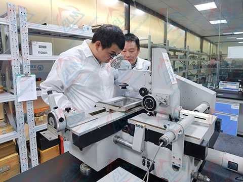 长度午夜精品一区二区三区在线视频图片